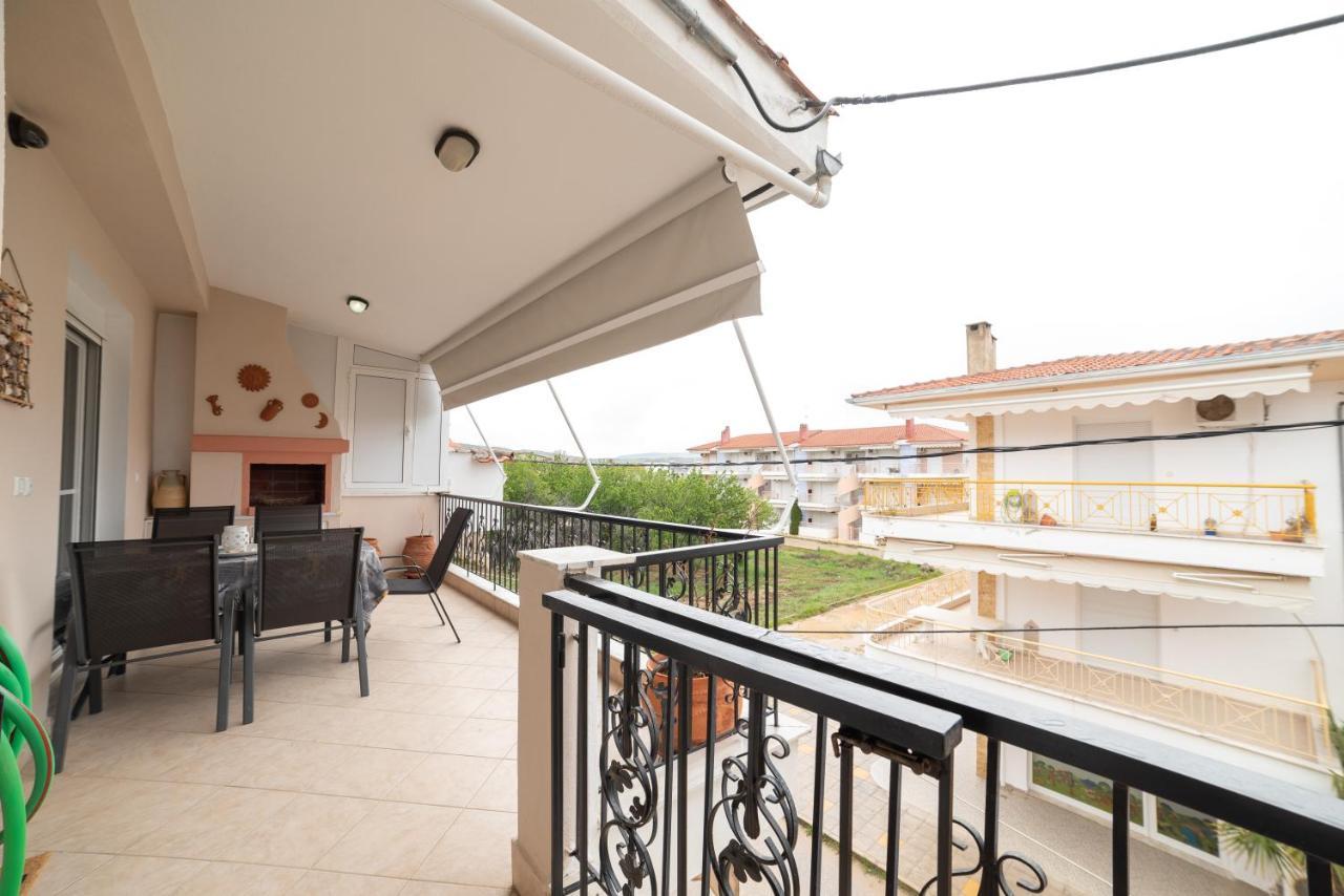 Porto Ofrynio Central Deluxe Golden Apartment Ofrínion Exteriér fotografie